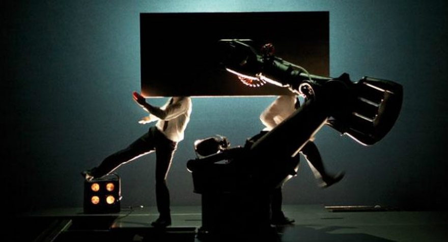 performance image